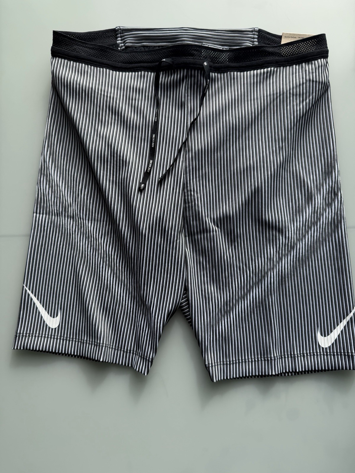 FN3369-013 Large Nike AeroSwift Men's Dri-FIT ADV Running 1/2-Length Leggings