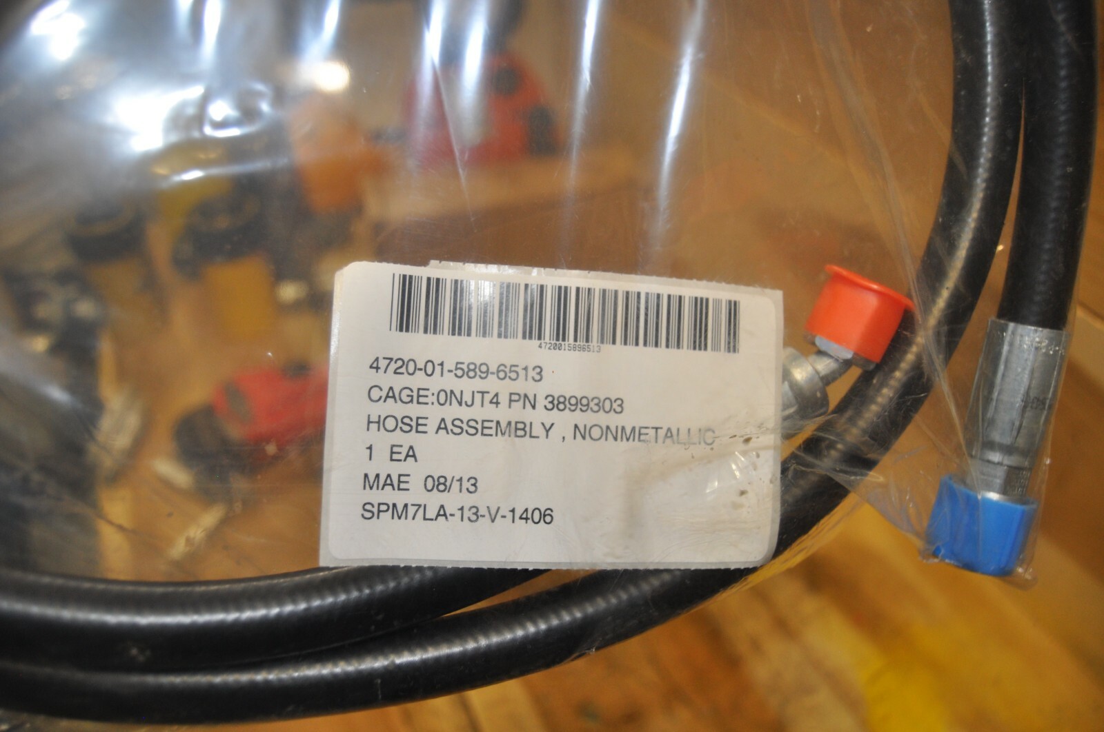 Parker 451TC-6 3000PSI Hyd.Hose 3/8”ID 75”IN LONG -6 45 DEG SWIVEL -8 STRAIGHT