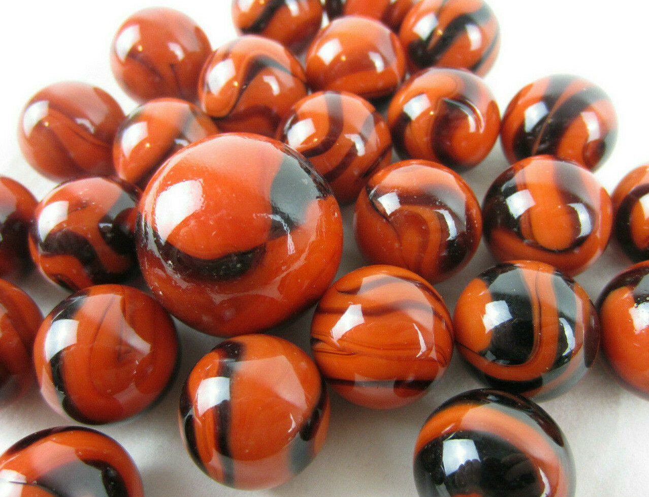 25 Glass Marbles BENGAL TIGER Orange/Brown Stripe Shooter vtg style game Swirl