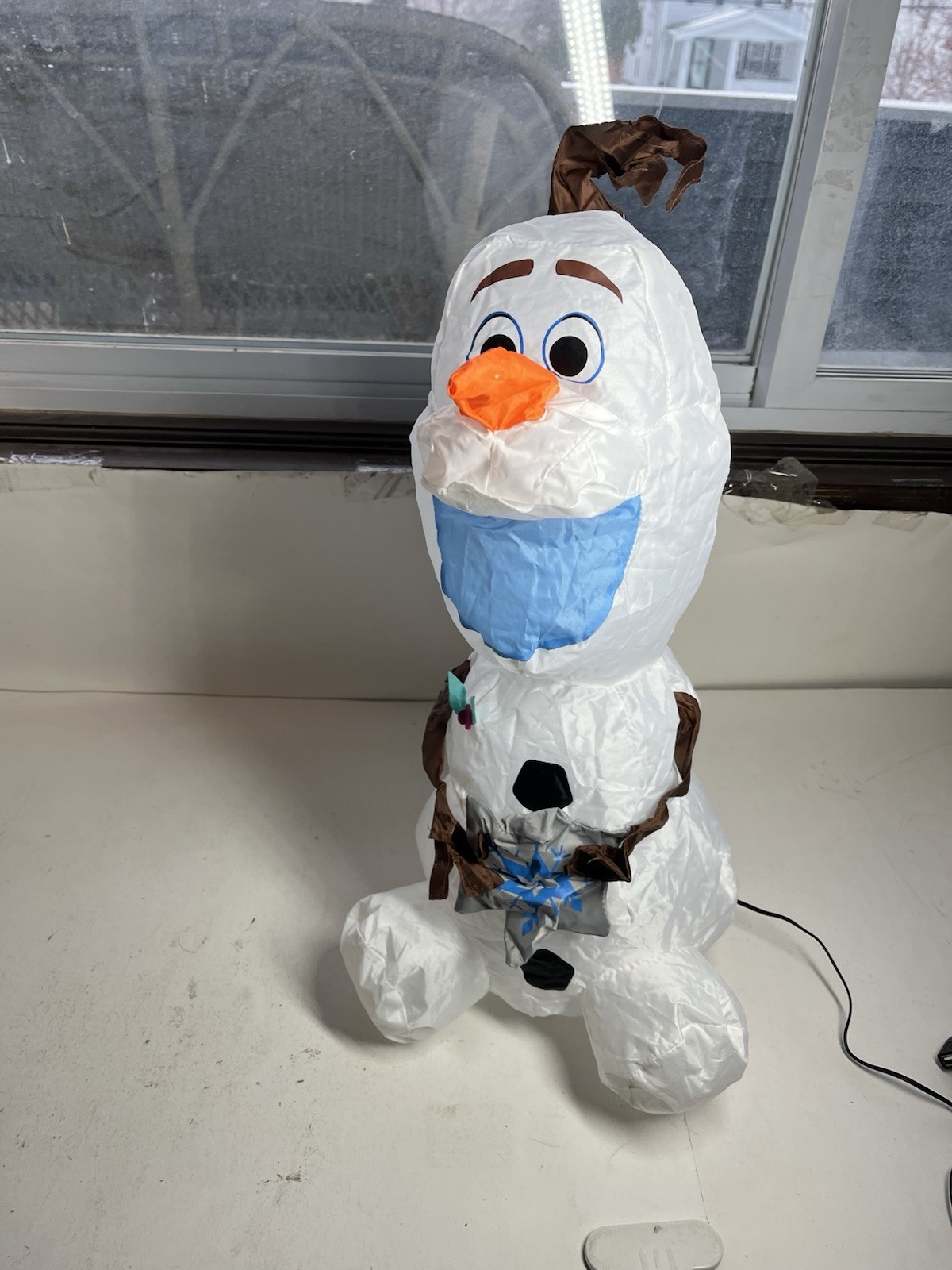 Gemmy Disney Magic Holiday Olaf Frozen Airdorable  Airblown Inflatable Tabletop