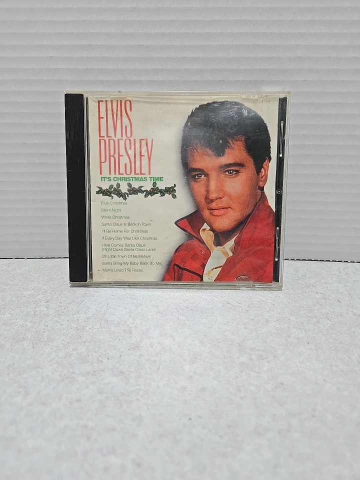 Elvis Presley Wooden Clock Face Lacquered Wood Plaque And Christmas CD SEE DESCP
