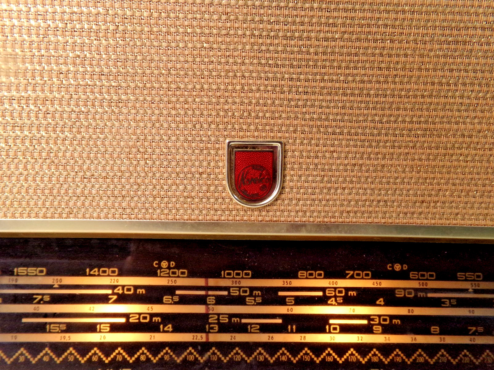 WORKS Norelco Radio Bi-Ampli Made in Holland B5X98A HUGE 21.25" x 13.25" x 8.5"