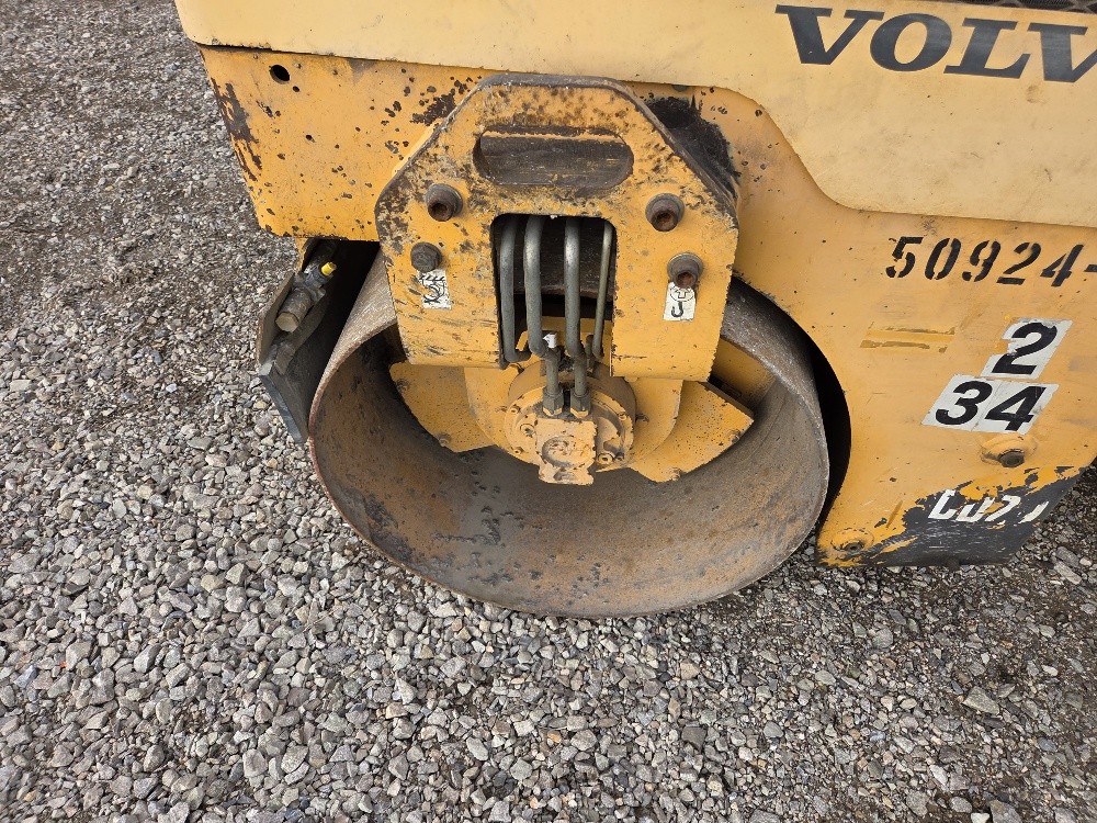 2011 Volvo DD29 Double Drum Roller Asphalt Paving # 4650