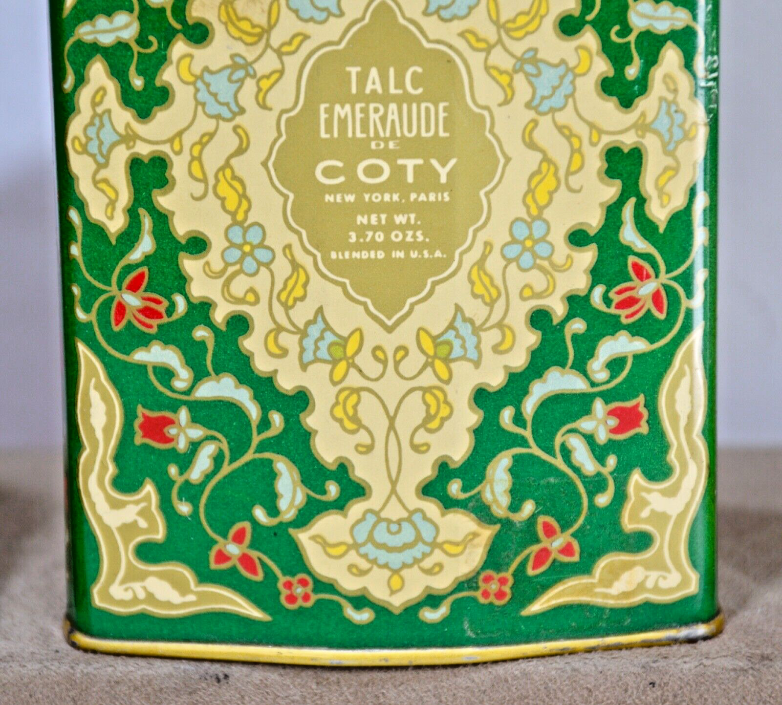 Vintage Advertising Perfume Talcum Powder Tin Emeraude Coty, Egyptian + Lot of 4