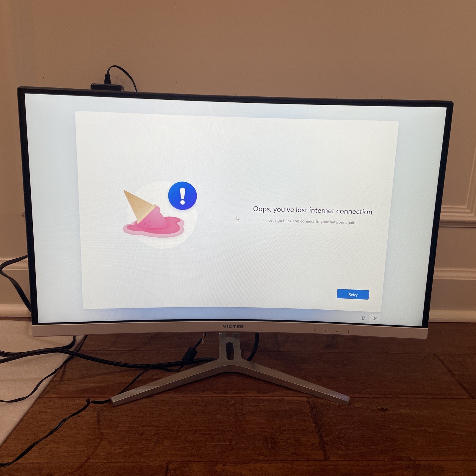 Viotek 24 Gaming Monitor Model NO./BN24CW Curved 24 Inch Screen