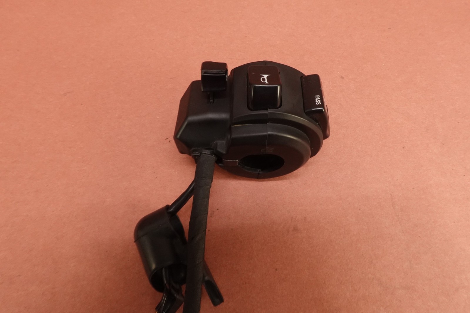 2018-2024 Honda Rebel 500 CMX500 Left Handlebar Switch Turn Signal