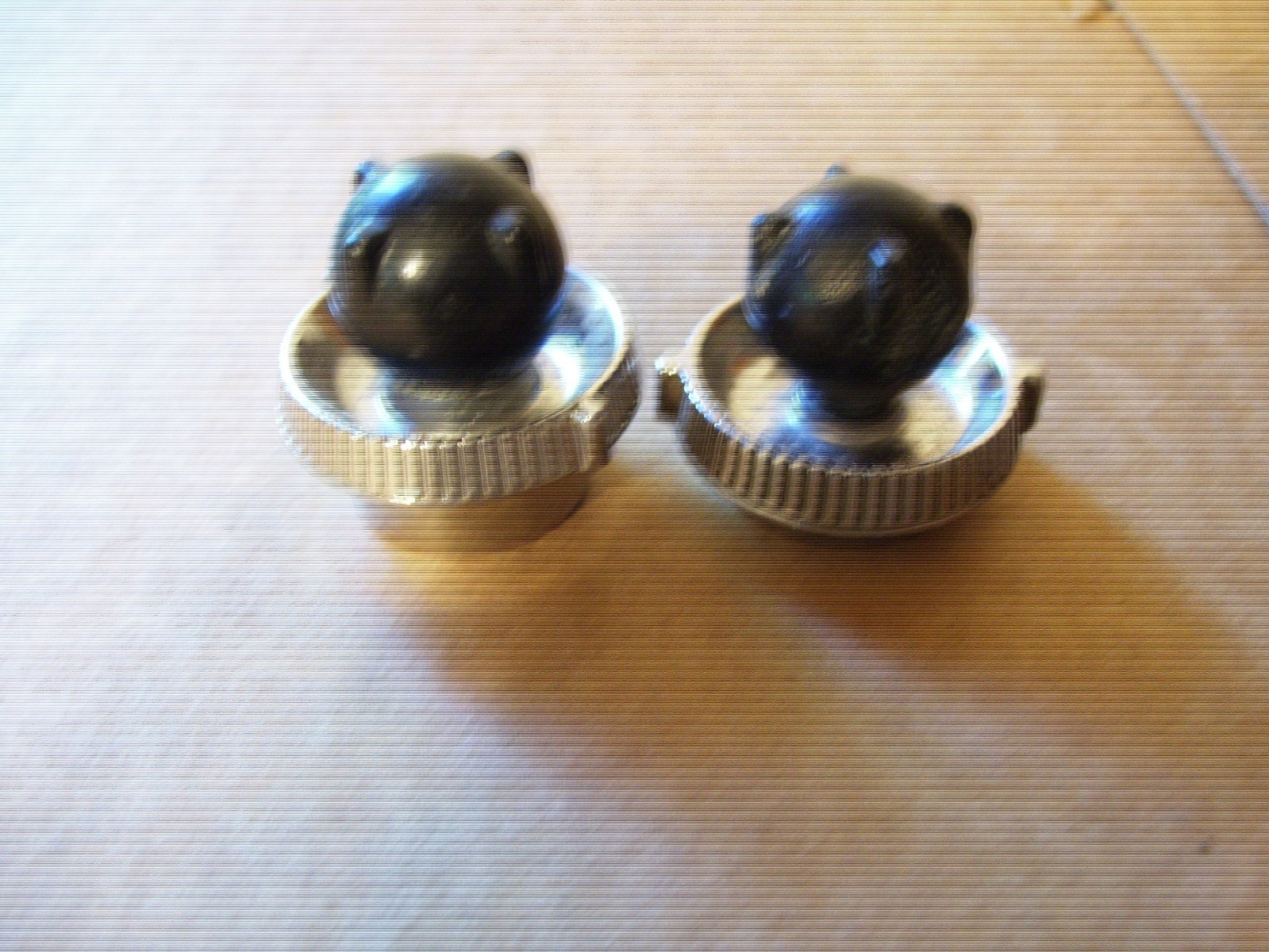 51 1951 Ford radio knobs