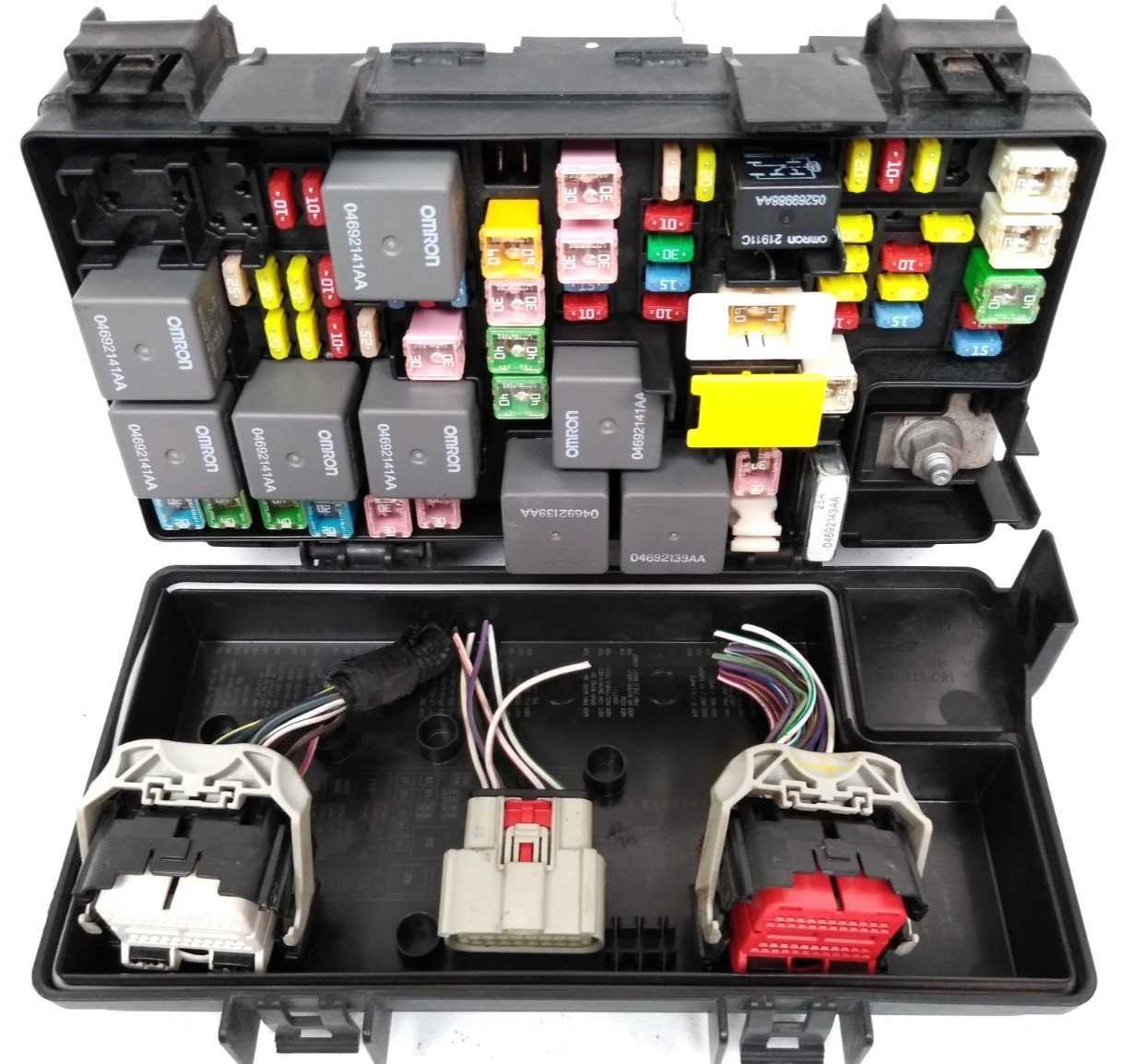 04692304AF Jeep 2010 Liberty Dodge Nitro TIPM Totally Integrated Fuse Box H75