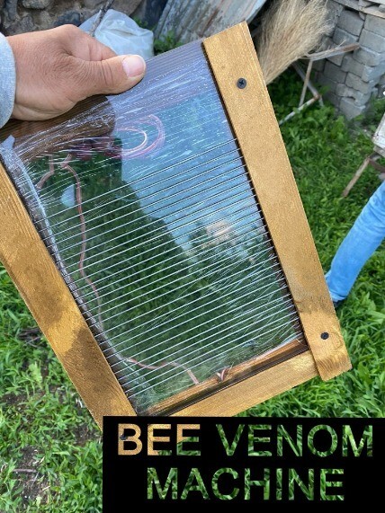 Bee Venom Collector Machine, Raw bee venom collector, Bee venom machine set 2