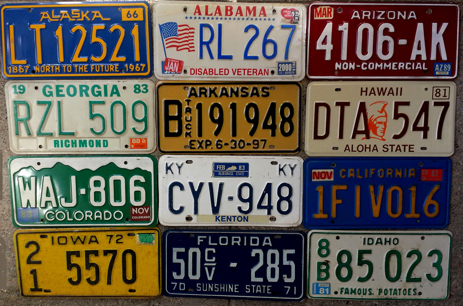 SET OF 50 UNITED STATES VINTAGE LICENSE PLATE NUMBER TAG LOT USA RARE 1960s-90s