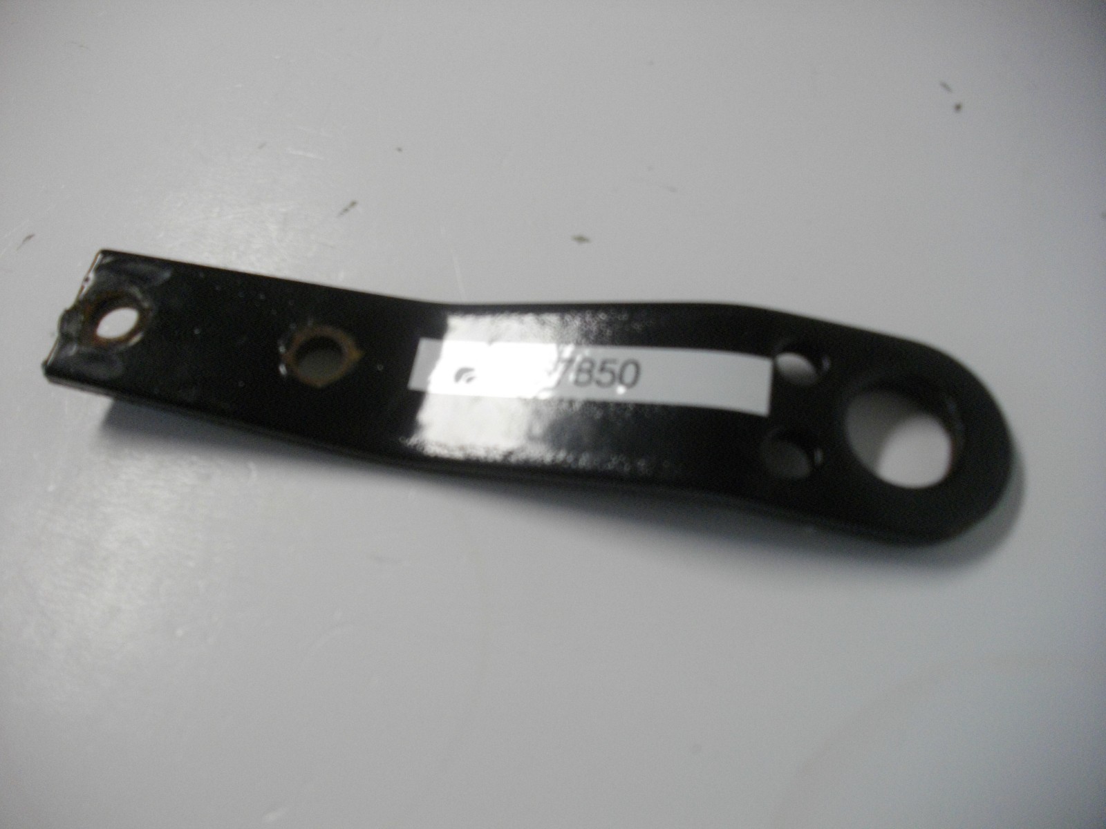 Mercury Marine MerCruiser 67850 Lifting Eye OEM 4 Cylinder Engine