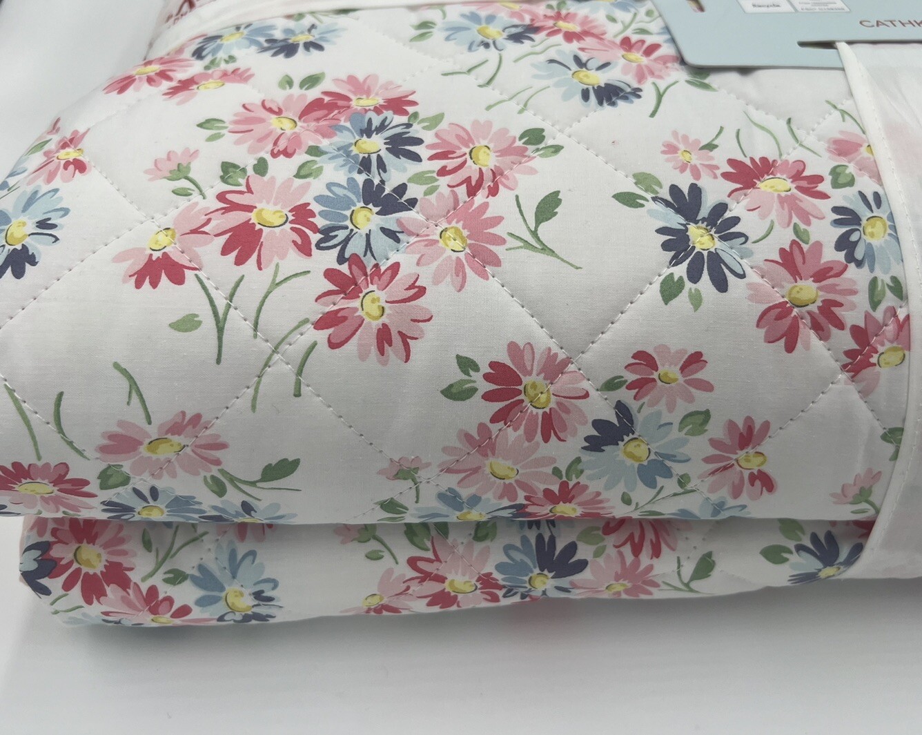 Cath Kidston Queen Quilt, Daisy Bouquet - Pink, 100% Cotton Percale, Floral