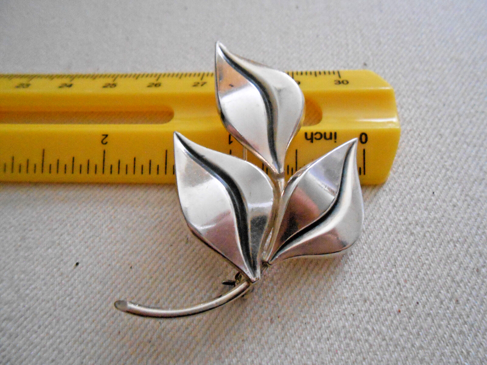 Vintage Signed Sterling Silver Triple Leaf Brooch 242415