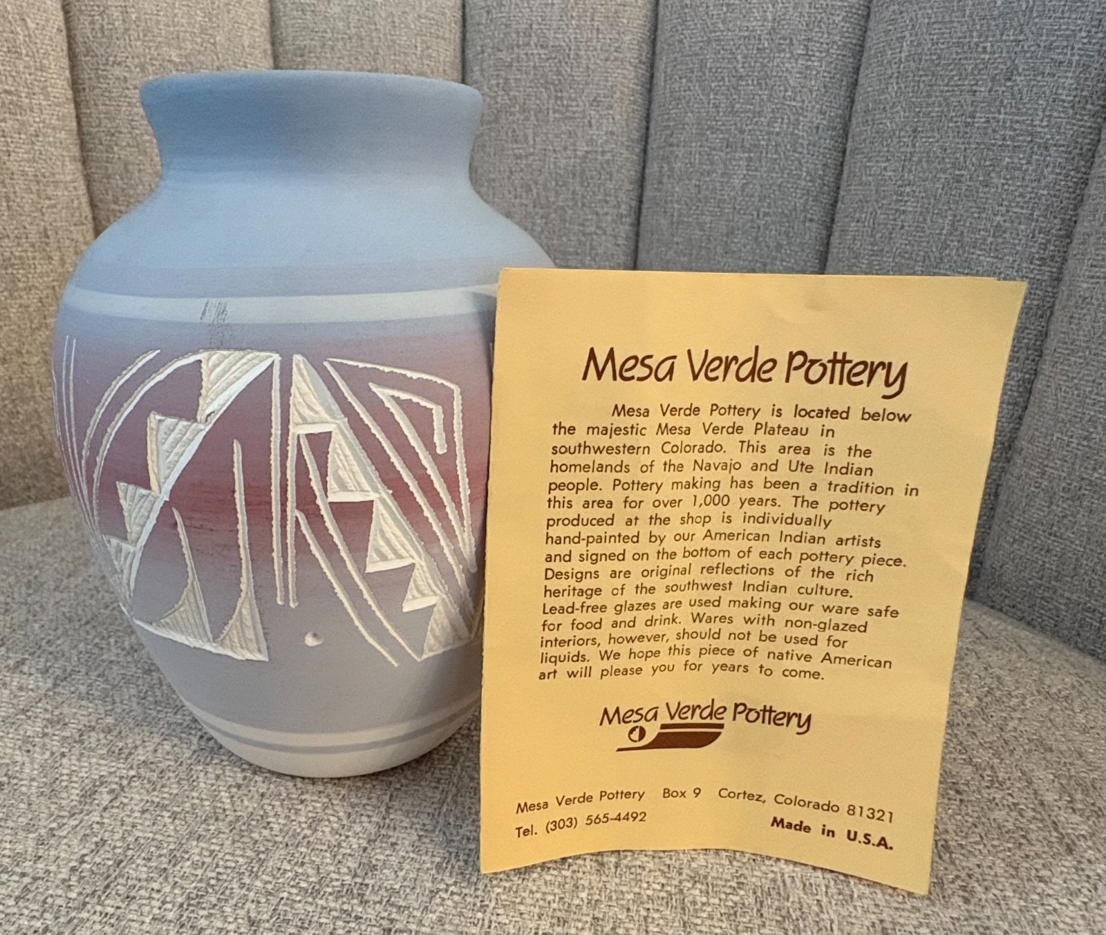 Navajo Mesa Verde Pottery Vase Hand Etched & Painted Signed D Lee  6" X4.5" NEW!