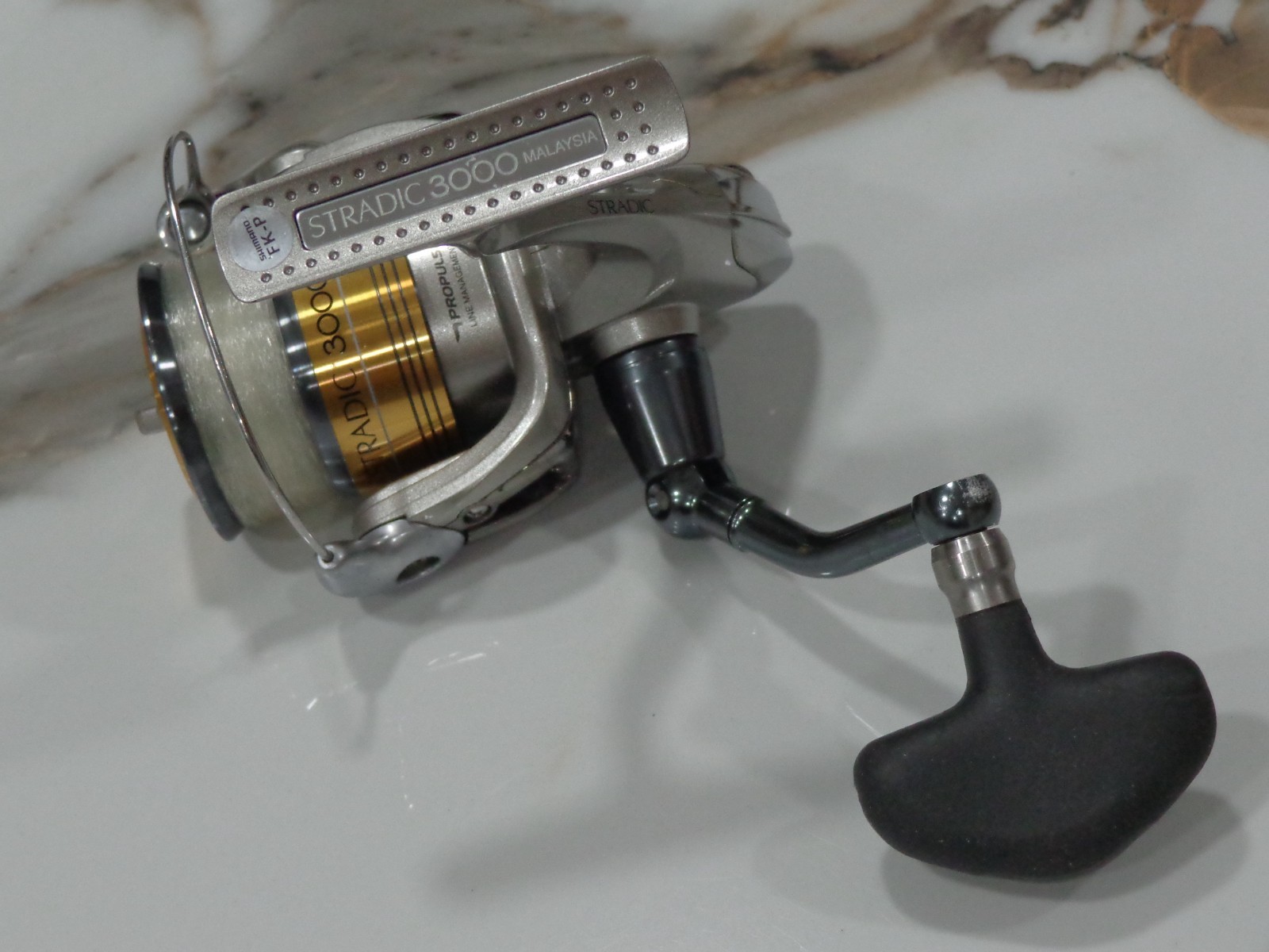 2008-2010 SHIMANO STRADIC 3000FI SPINNING REEL SUPER NICE! MUST SEE!!