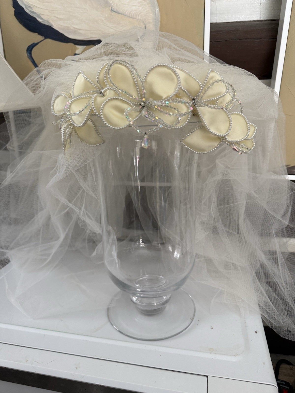 Stunning Crystal Silk Flowers Headpiece Wedding Veil Ivory