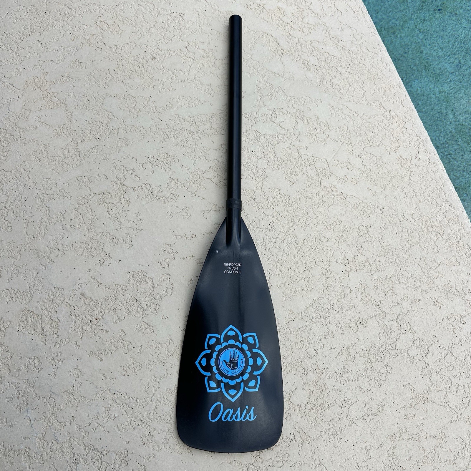 3-Piece Adjustable SUP Paddle –Lightweight, Floating Aluminum Shaft (Body Glove)