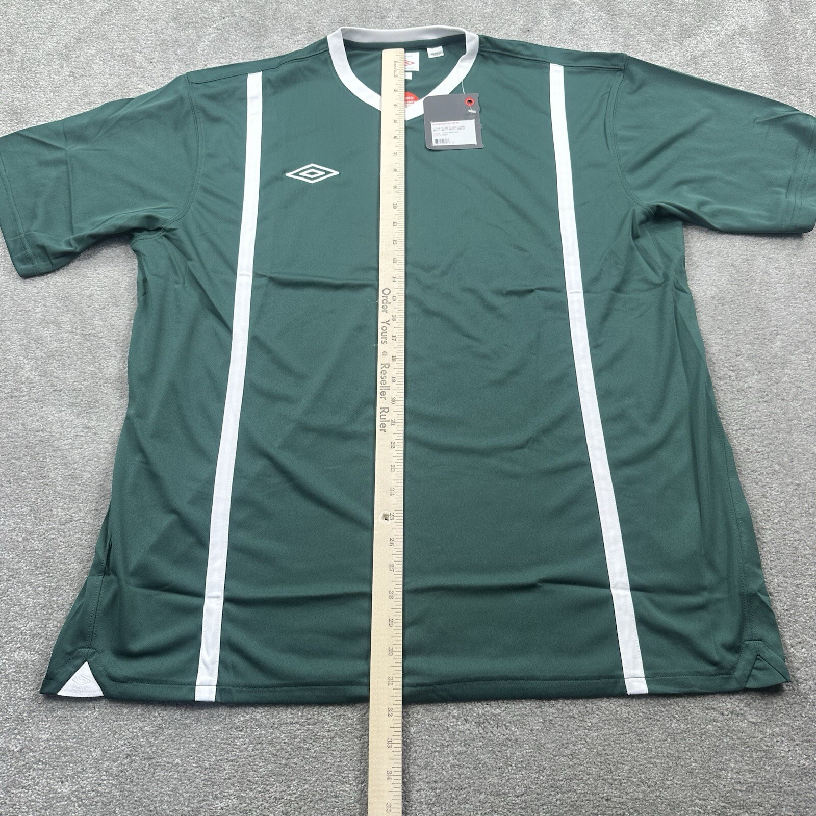 Umbro Men’s Winchester Soccer Jersey Size XL Forest Green