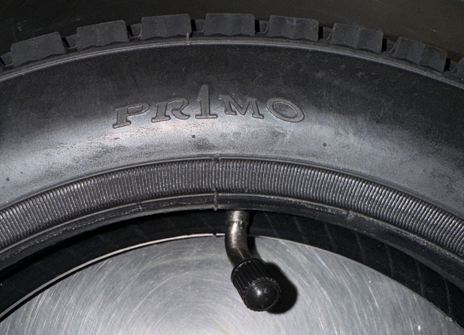 Heavy Duty Tire & Bent Stem Inner Tube 12-1/2 x 2-1/4 12.5 x 2.25 razor Bicycle