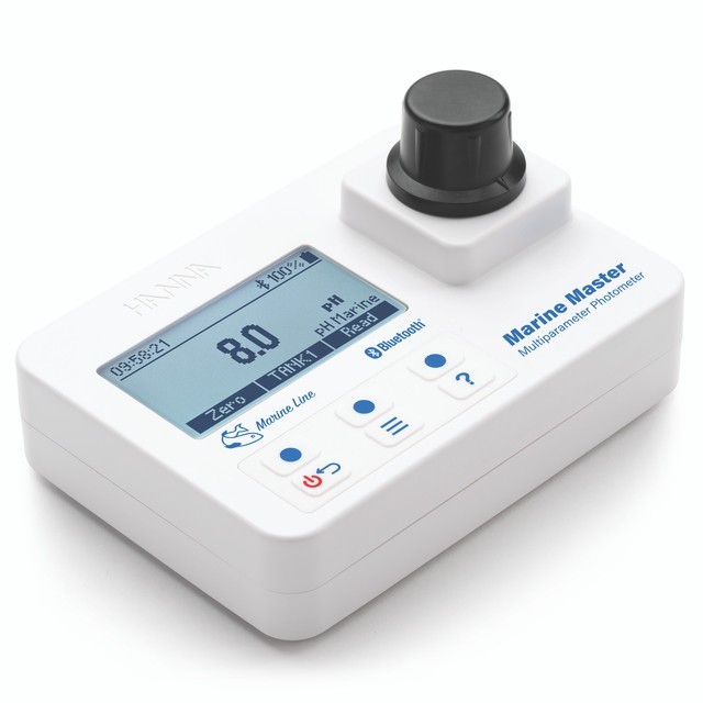 Marine Master Waterproof Wireless Multiparameter Photometer - HI97115C