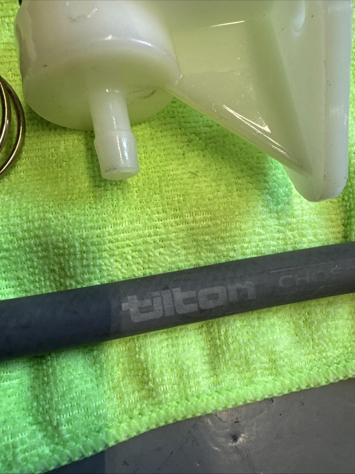 Tilton remote clutch or brake reservoir kit