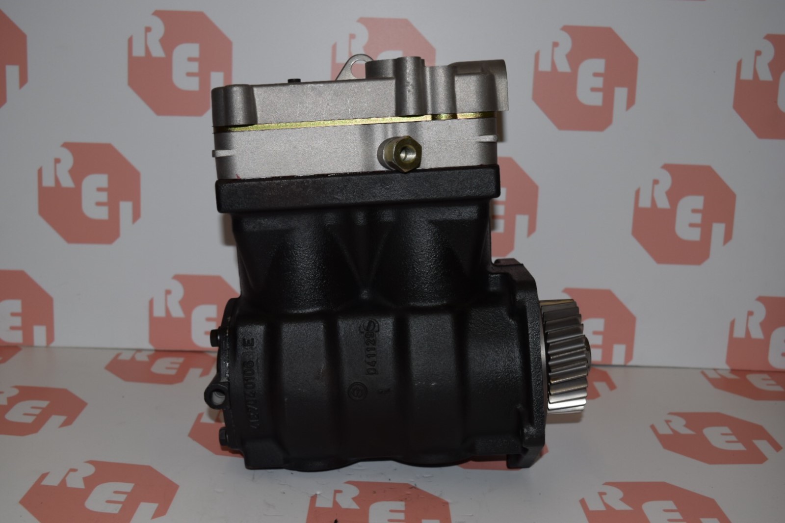 4127040080 20701801 Wabco Air Compressor Volvo D12