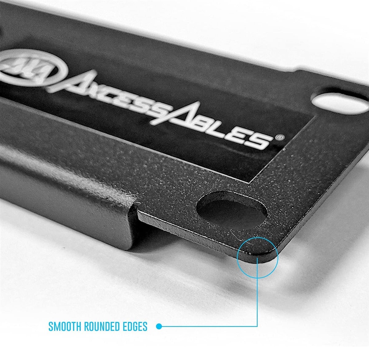 1U 8 Connector Component Panel for 19 inch Equipment and Server Racks