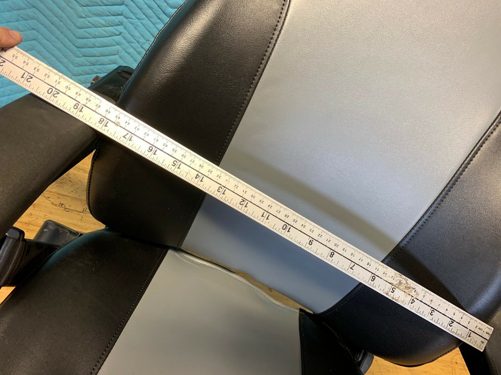 Kubota New Seat cover. Zero Turn ZD1211 ZD1511 ZD 1211 1511 1 541