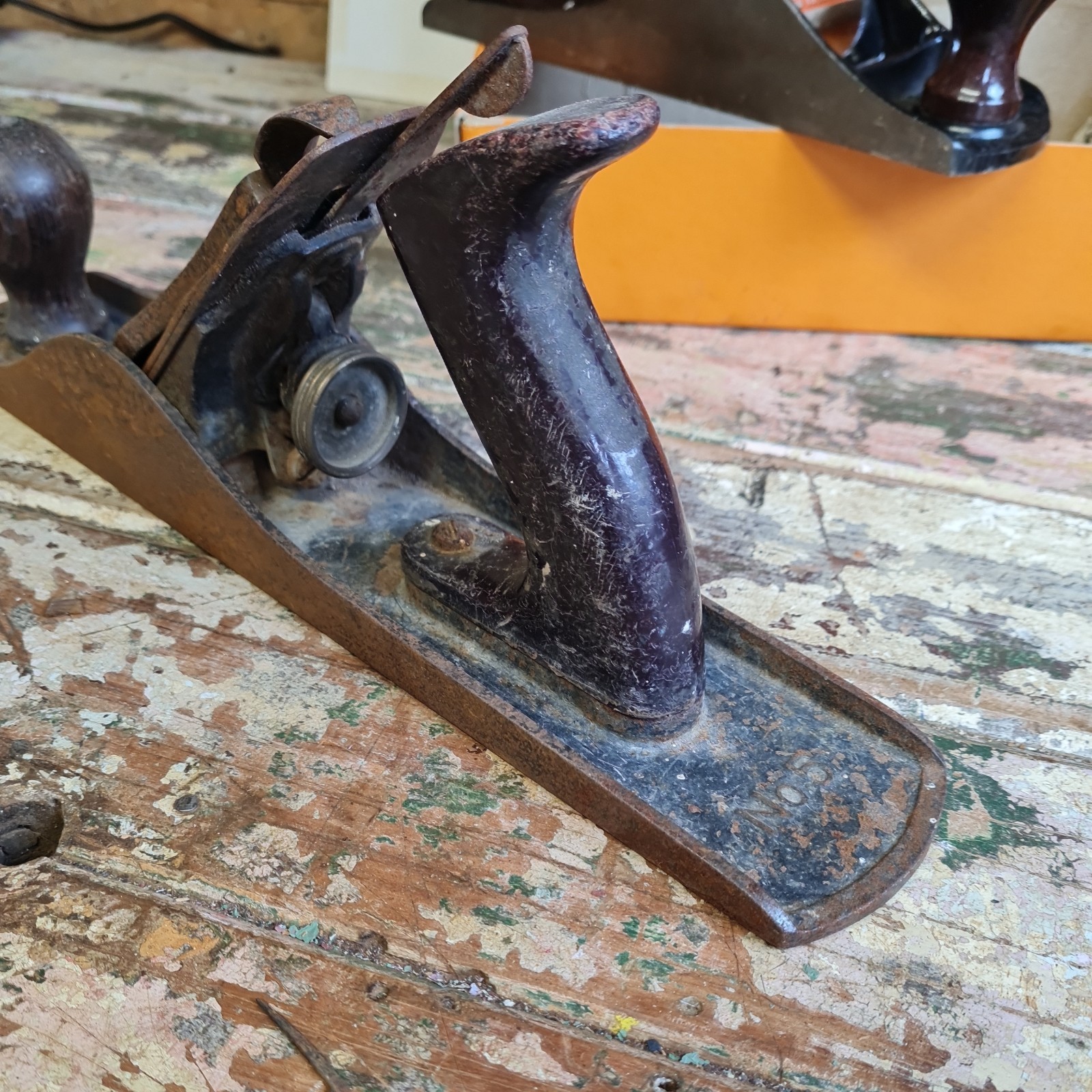 Job Lot 2 (x6 ) of woodworking Carpentry Planes stanley & record workshop