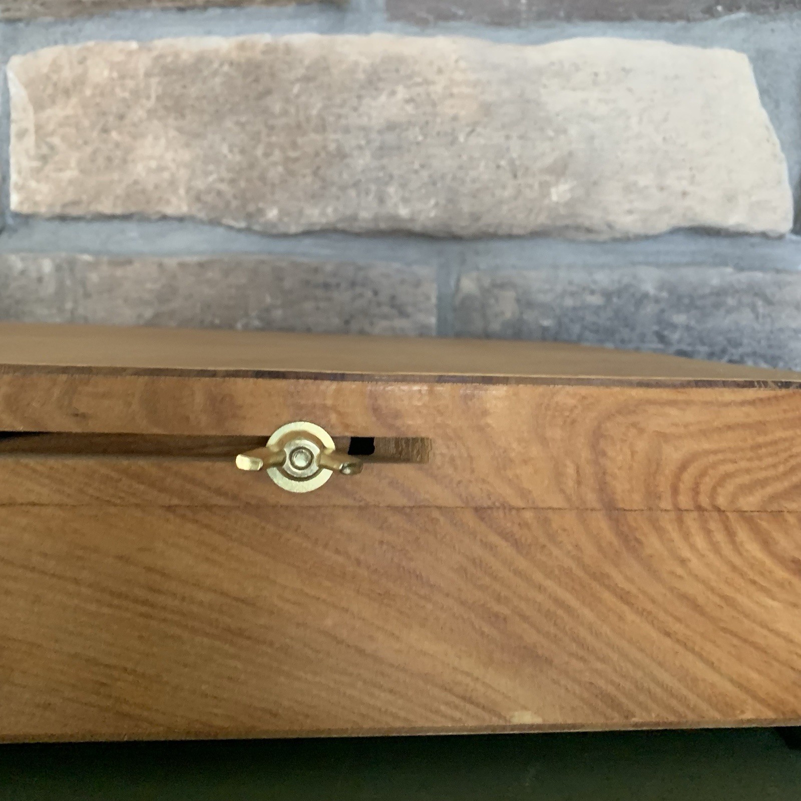 Soho Wooden Tabletop Easel Lightweight Foldable Artist Tool