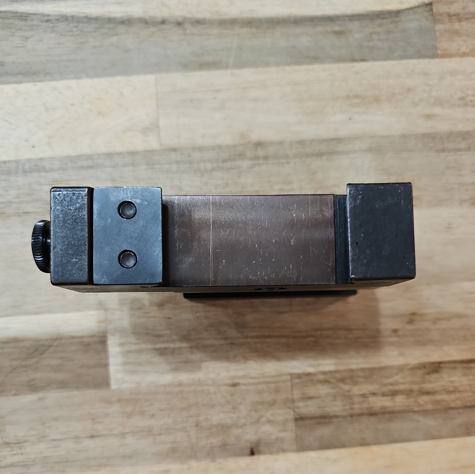 HARDINGE SQUARE SHANK ADJUSTABLE DOUBLE TOOL HOLDER - HG-2 - HG 0008258 A