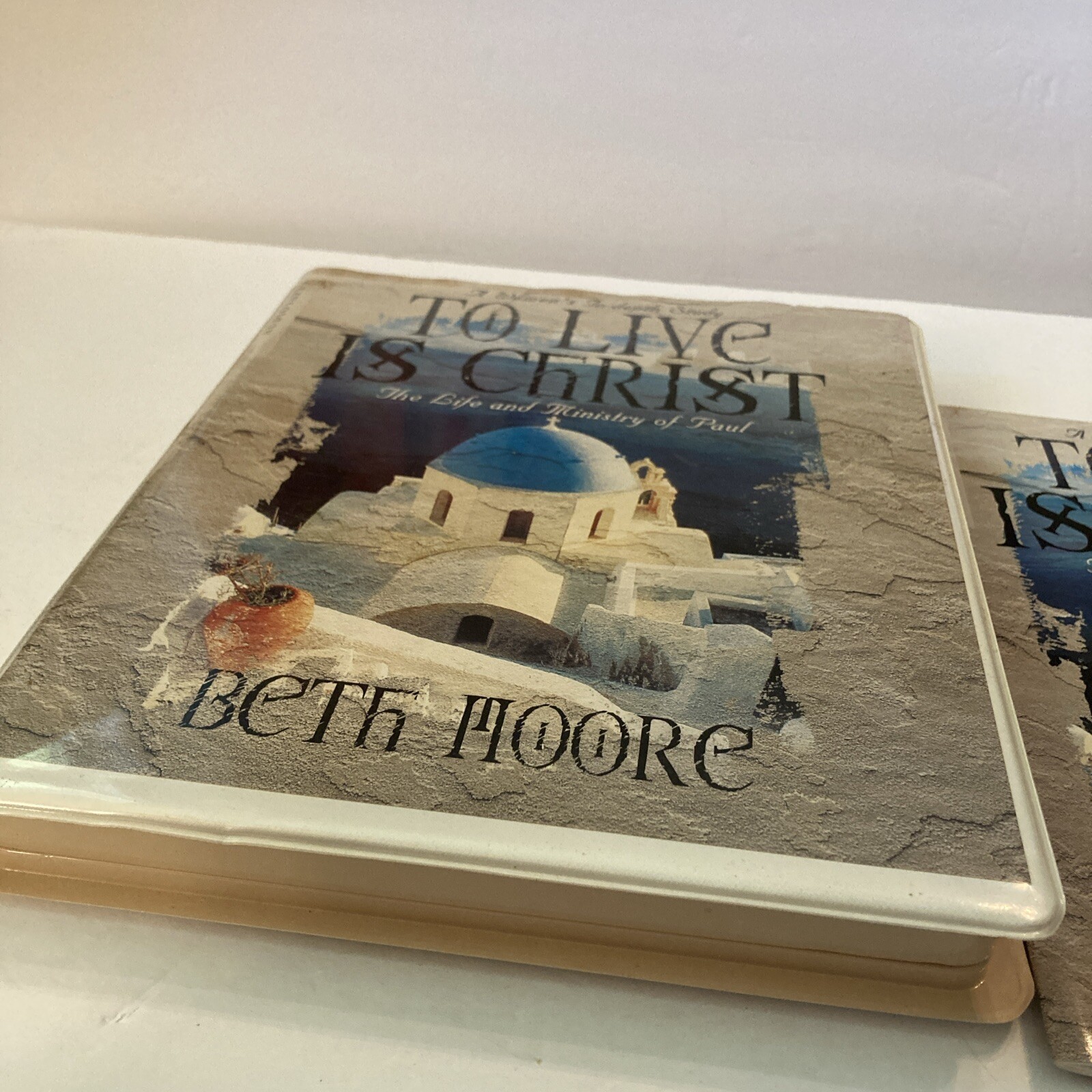 Beth Moore To Live Is Christ: The Life & Ministry of Paul Cassette Leader Kit