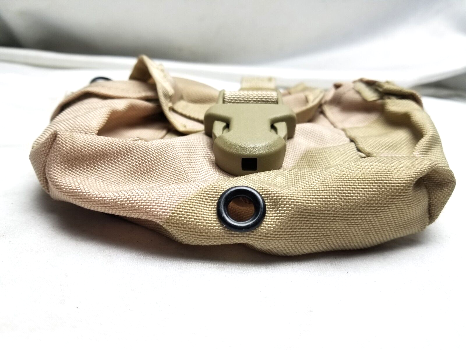 USGI Army 1 QT General Purpose Canteen Pouch Cover Molle II 3-Color Desert MINT