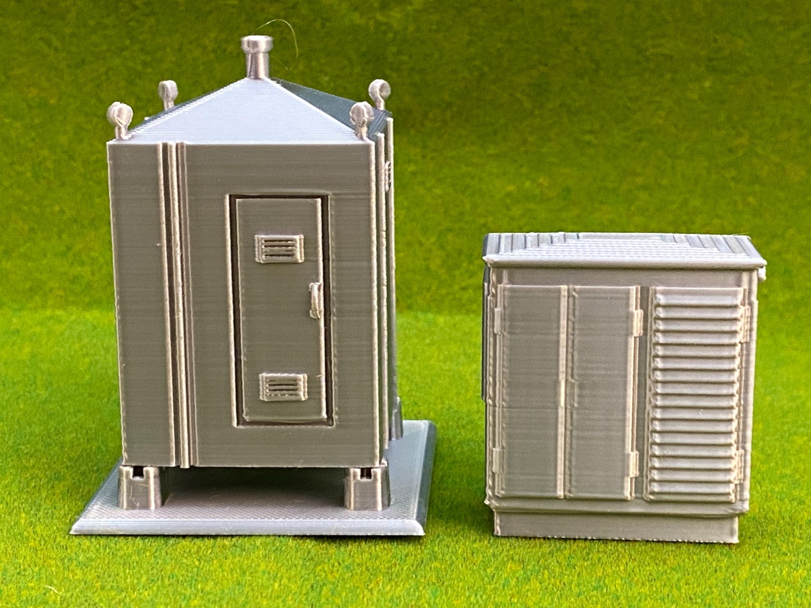 O Scale Signal Equipment Set – Relay Shed & Trackside Cabinet 1:48 Model RR