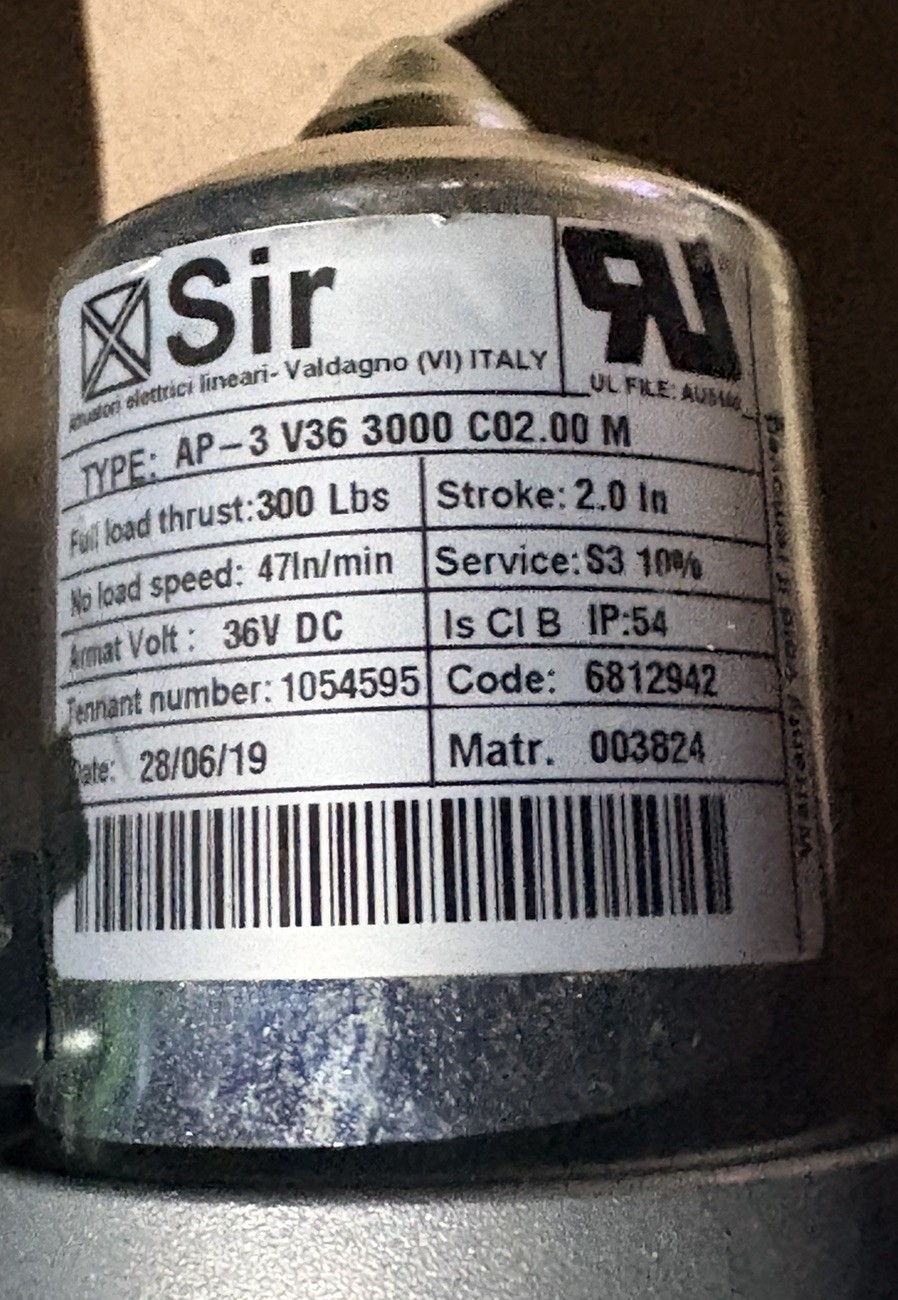 Tennant 1054595 Actuator 36vdc. 7100 & Nobles EZ Rider. Open box/New,oem.