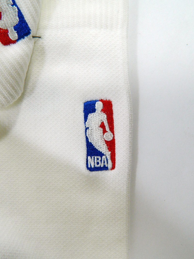 1-Pair Charlotte Hornets NBA Team Issued Stance White Socks Crew XL New