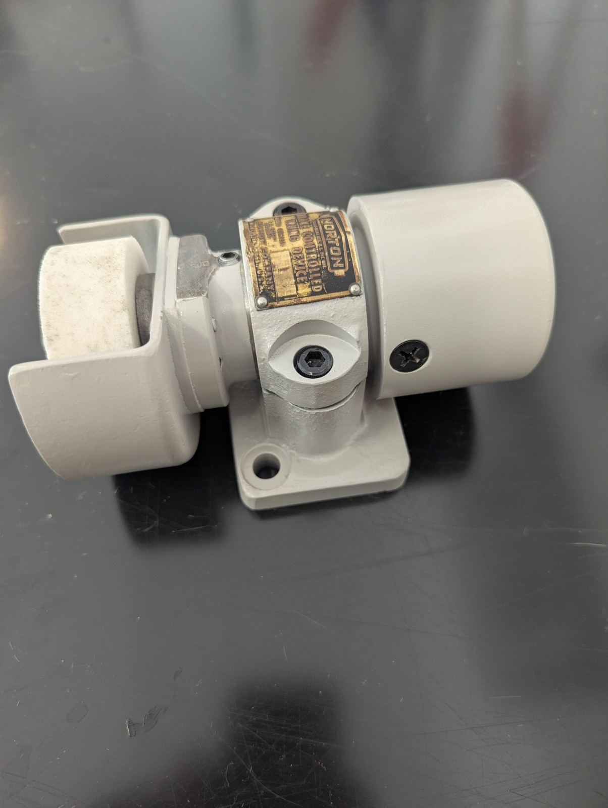 NORTON BRAKE CONTROLLED DIAMOND WHEEL DRESSER TRUING DEVICE MODEL#1