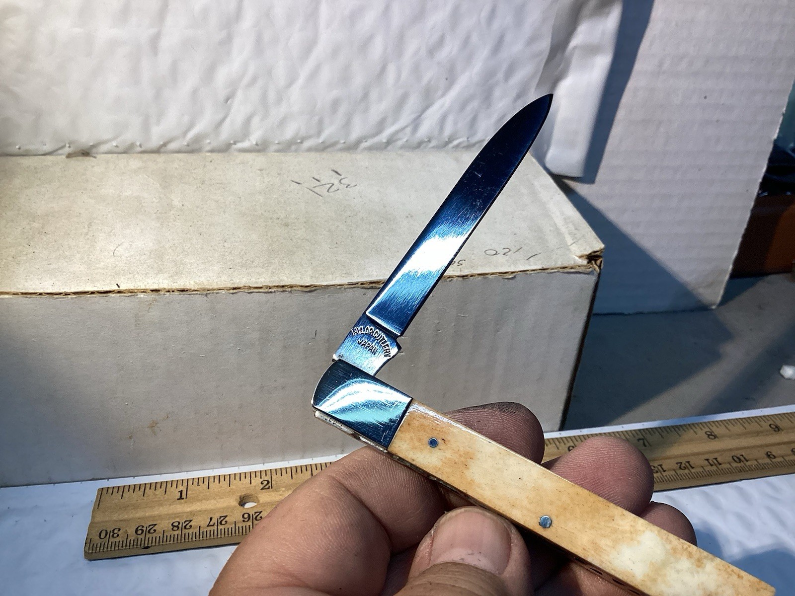 1980 Taylor Cutlery Japan Deluxe Elk Horn Doctor's Knife Smooth Bone