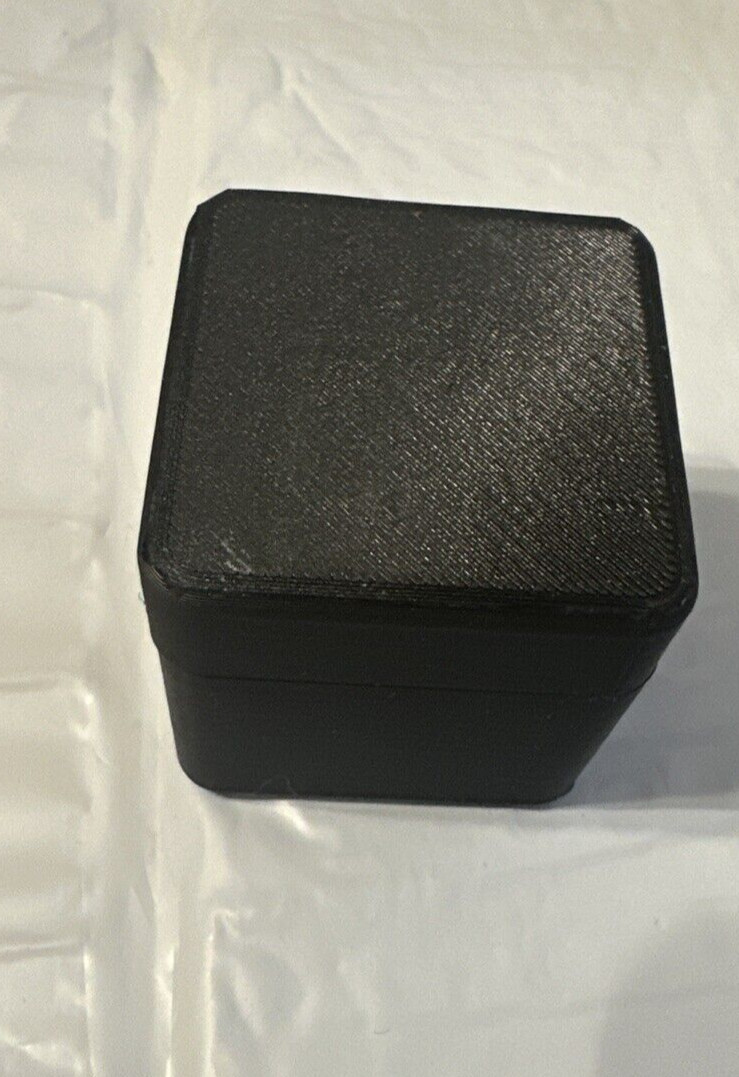 Middle Finger In A Box Funny Surprise Prank Spoof Hand Pop up Box Gift Adults US