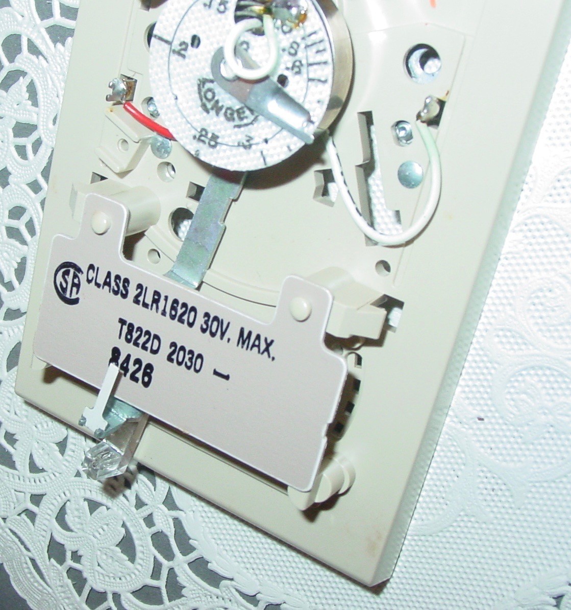 Vintage Honeywell T822D2030 Thermostat 24V Control Heating MCM Art Deco USA NOS