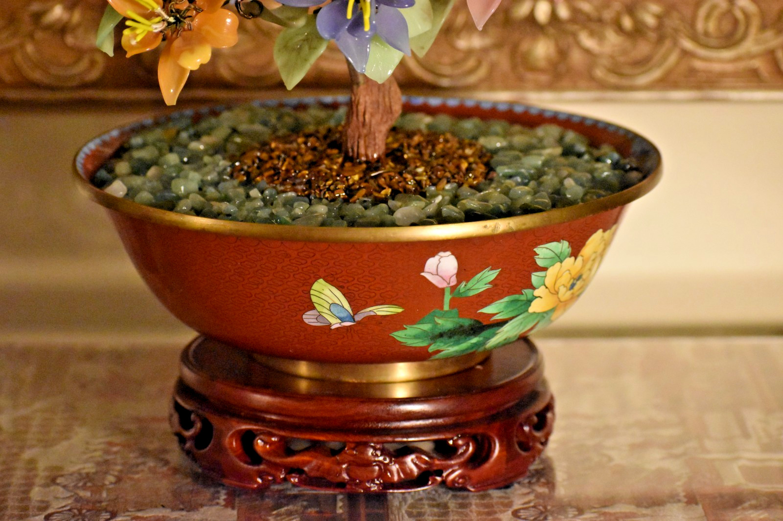 18" VINTAGE BONSAI PEKING GLASS TREE IN 10" BLUE CLOISONNE BOWL W/ EBONY BASE