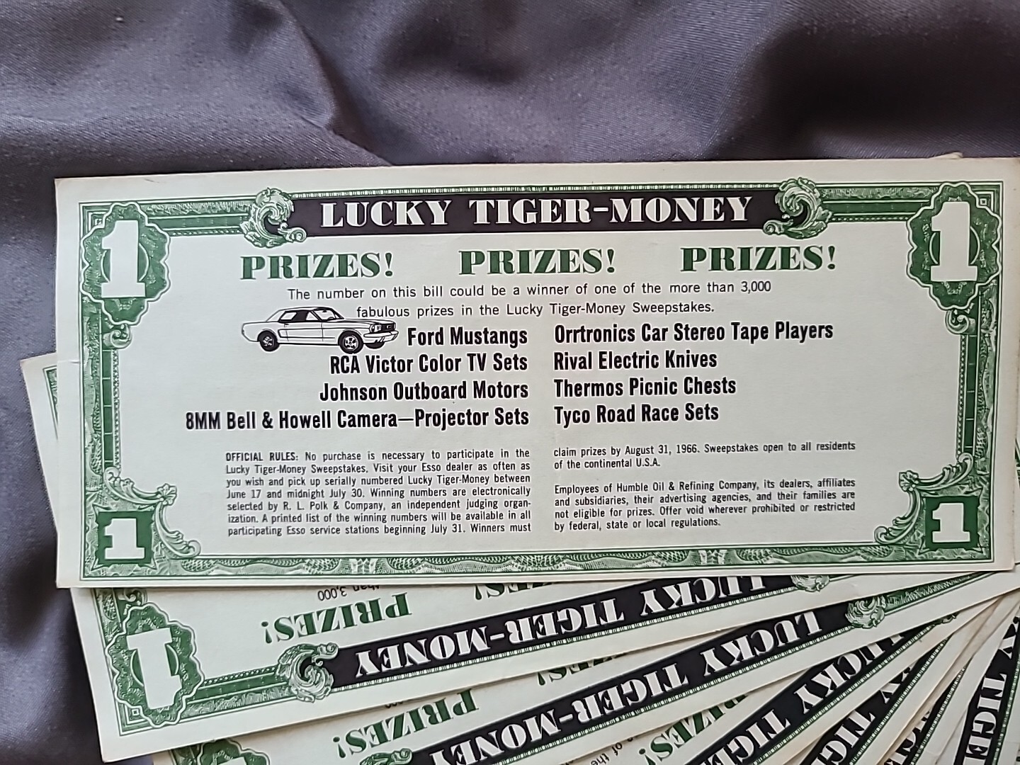 Lot Of 10 - Vintage 1966 Esso Lucky Tiger Money Bills EUC