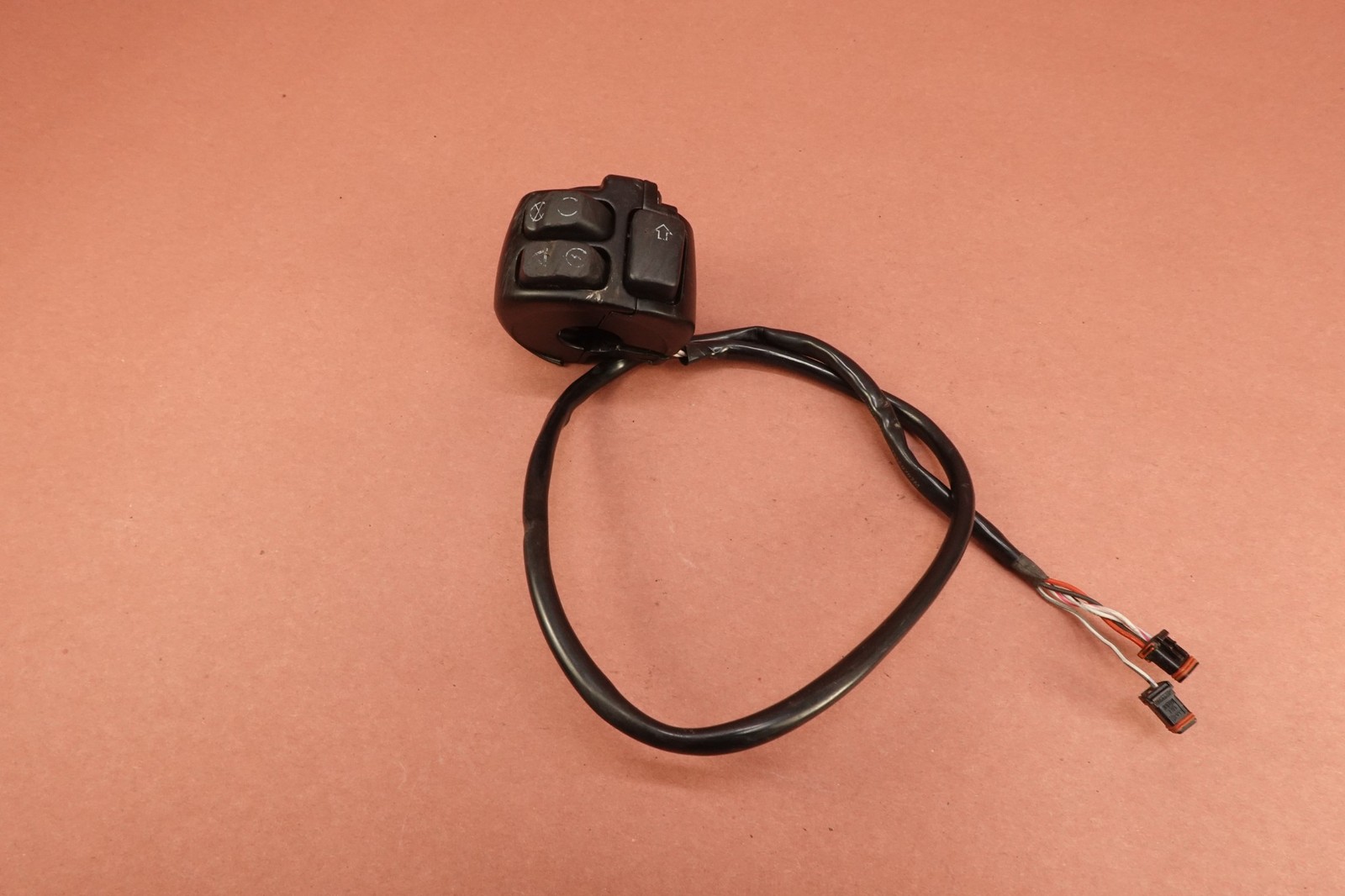 2018-2024 Harley Davidson Street Bob FXBBS Right Control Start Stop Switch