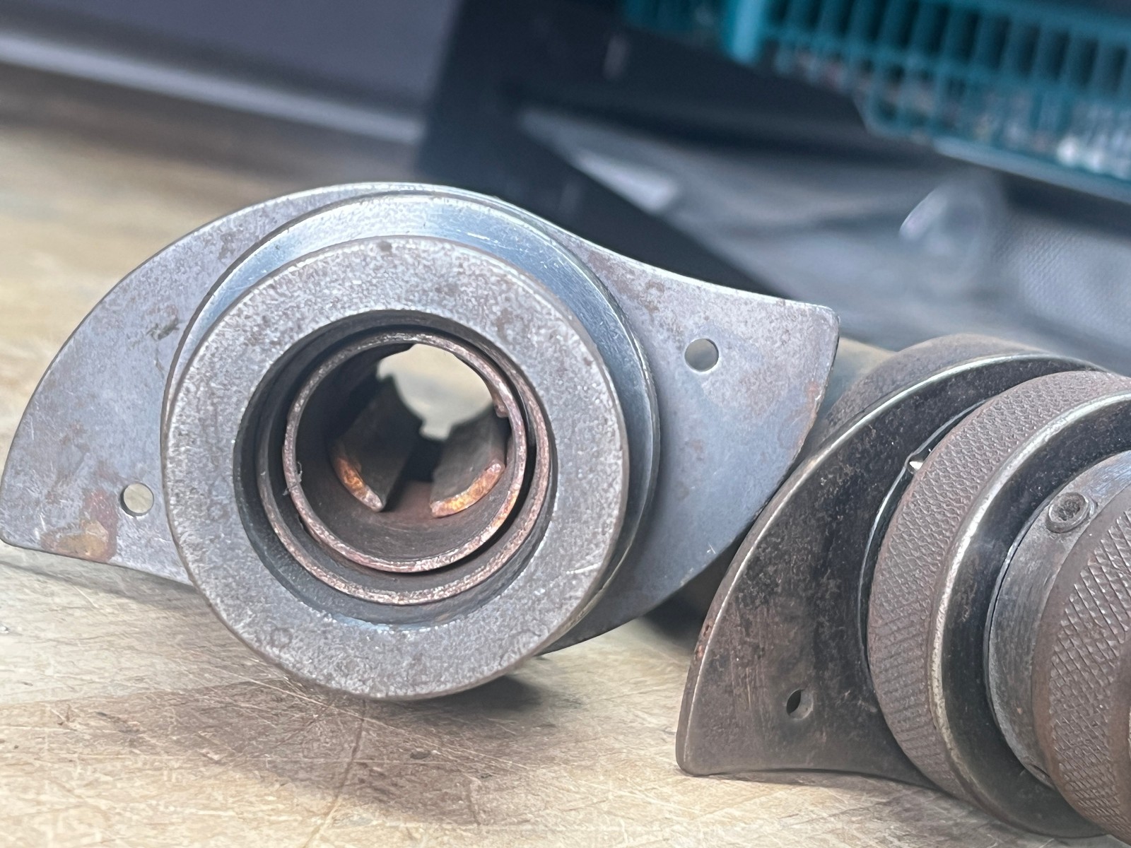 Darex M1 Drill bit sharpener , grinder 2 chucks , works great industrial