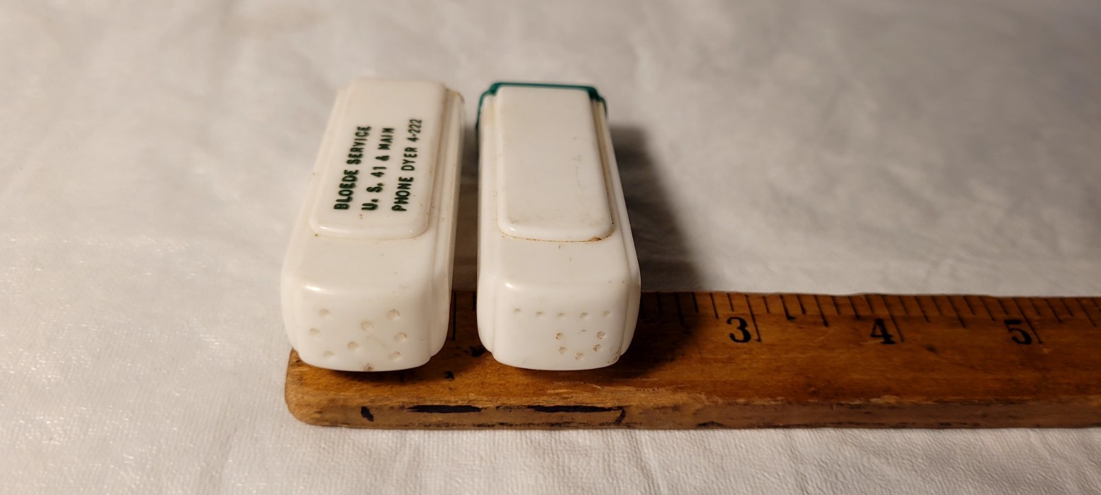 CONOCO Oil Gas Pump Salt and Pepper Shaker Set Vintage 1950s Green and White