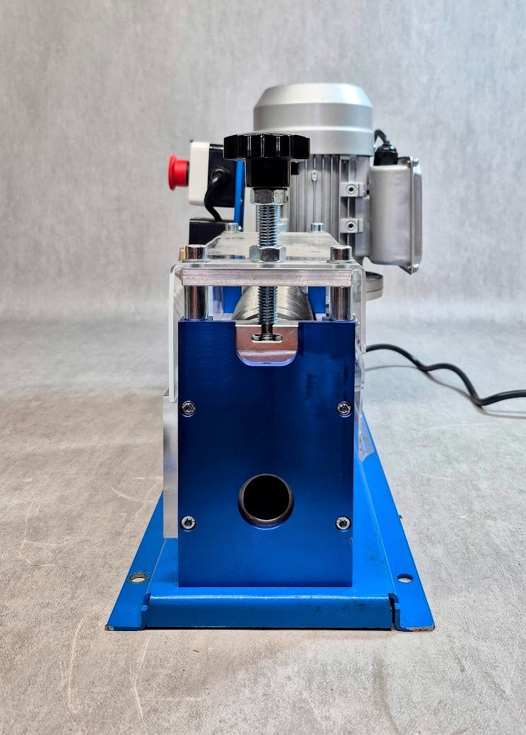 GARVEE 370W Auto Wire Stripper Machine 110V 1.5-32mm 1/16-1-1/4" 75ft/min Motor