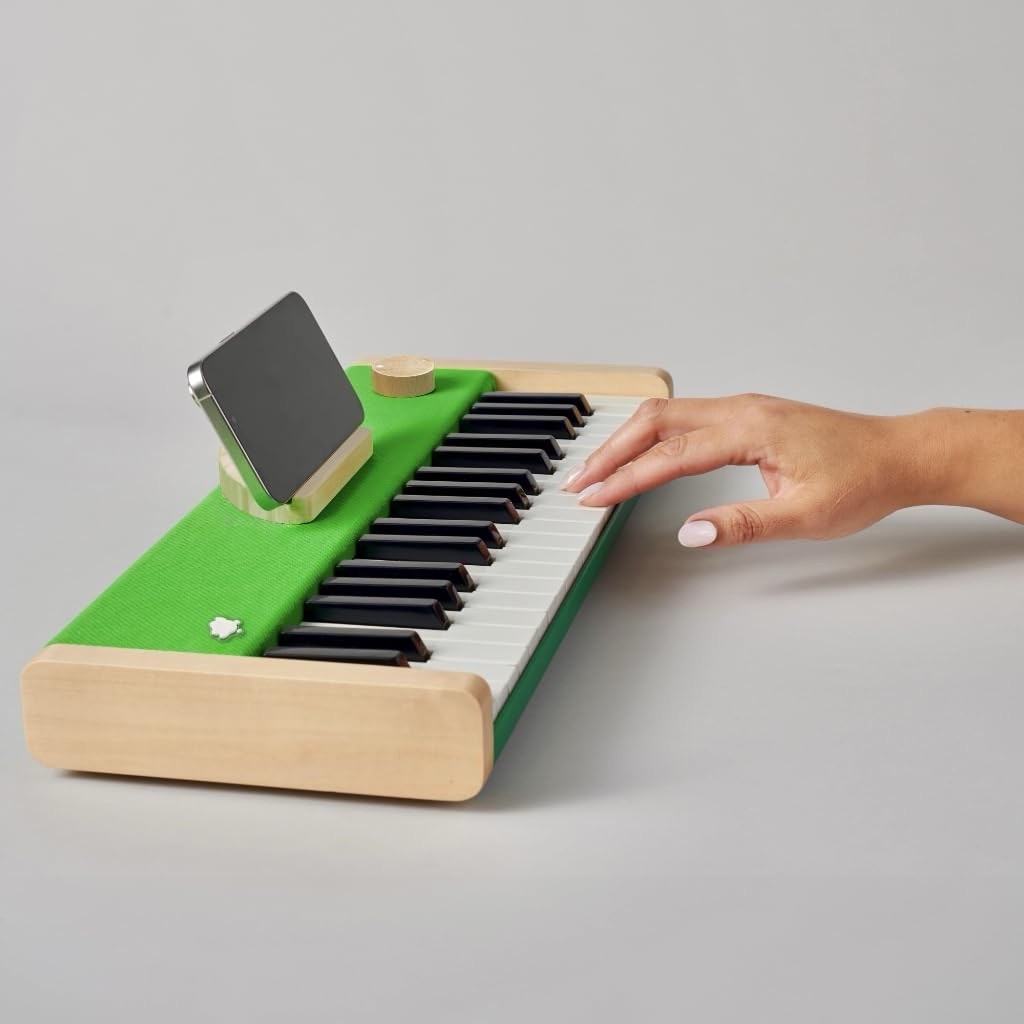Loog X Duolingo Piano