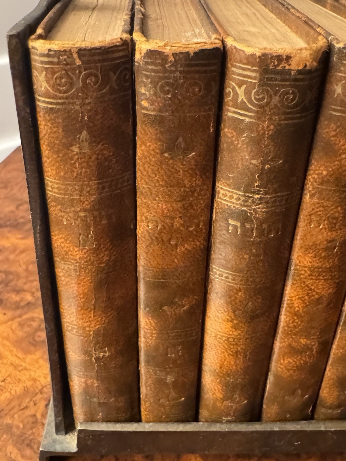 Vintage 5 Leather Bound Books of Moses (TorahSet) Hebrew with Metal Book Holder
