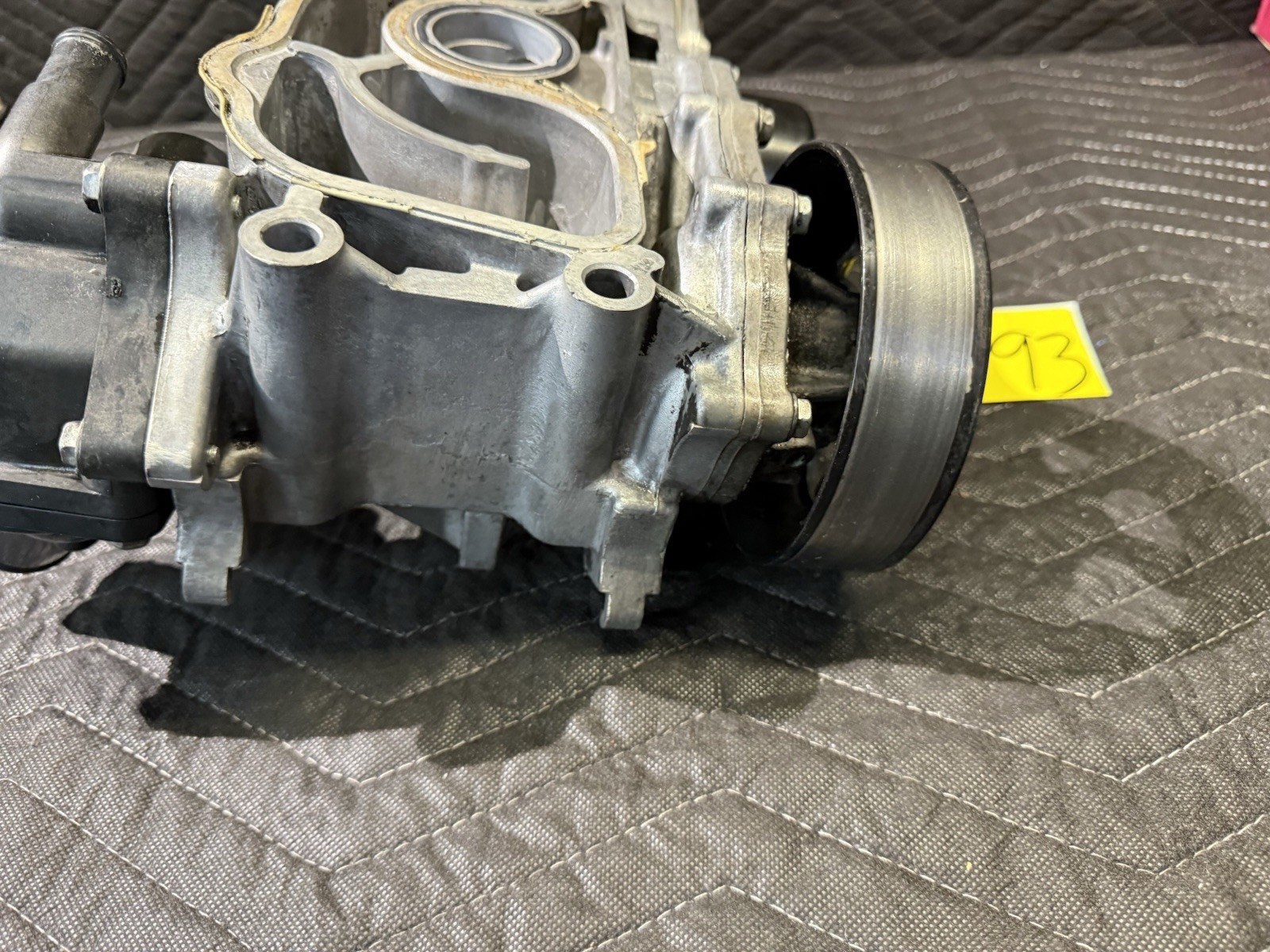 USDM OEM 04-08 Acura TSX Water Pump Housing Passage Pulley K24A2 19200-RAA-A01