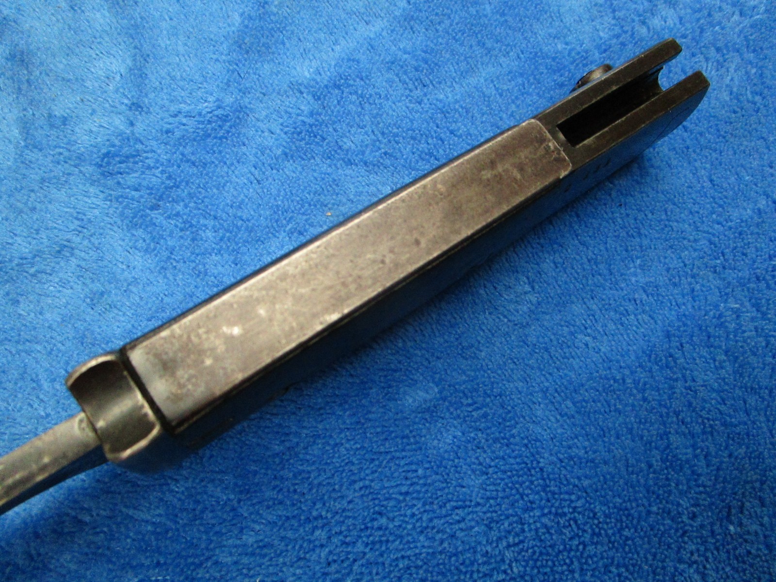 ORIGINAL WW2 PORTUGESE 2ND GERMAN CONTRACT K98 COMBAT BAYONET EXCELLENT